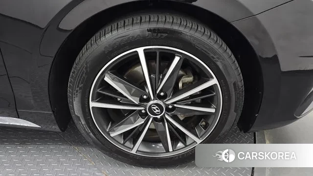 Hyundai The New Grandeur IG id 3385370 из Кореи 15