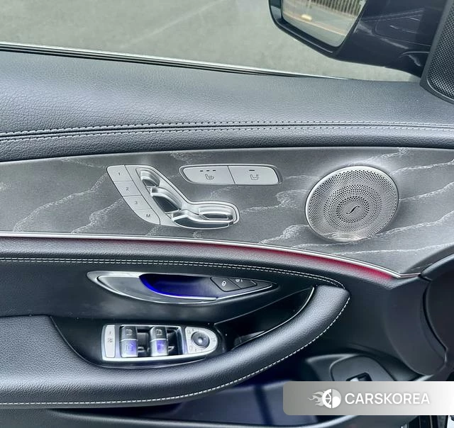 Mercedes-Benz E-class id 4276721 из Китая 13
