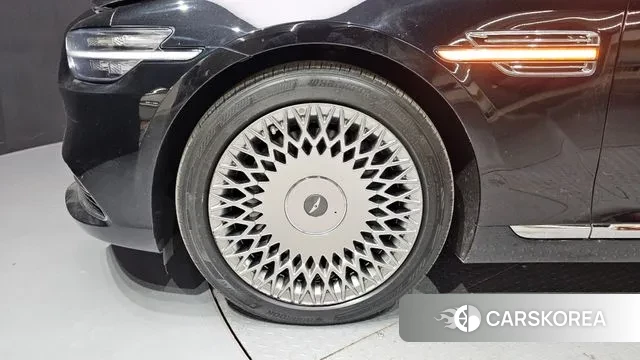 Genesis G90 id 3577890 из Кореи 15