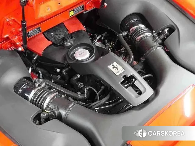 Ferrari F8 Spider id 3534376 из Кореи 15