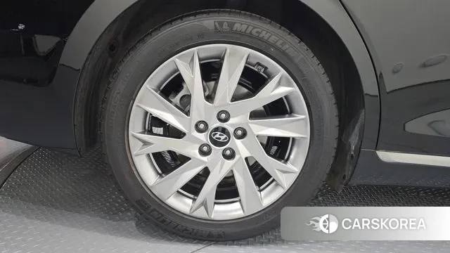 Hyundai The New Grandeur IG Hybrid id 3493318 из Кореи 15