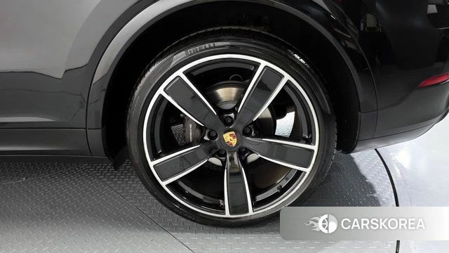 Porsche Cayenne (PO536) id 4339434 из Кореи 28