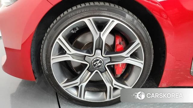 Kia Stinger id 4269427 из Кореи 37