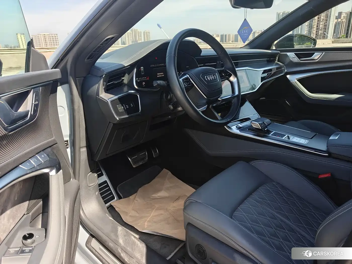 Audi A7L id 4655242 из Китая 25