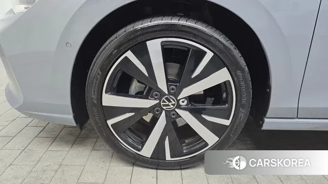 Volkswagen Golf 8th Generation id 3731701 из Кореи 15