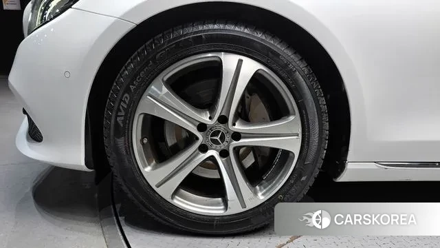 Mercedes-Benz E-Class W213 id 3631624 из Кореи 15