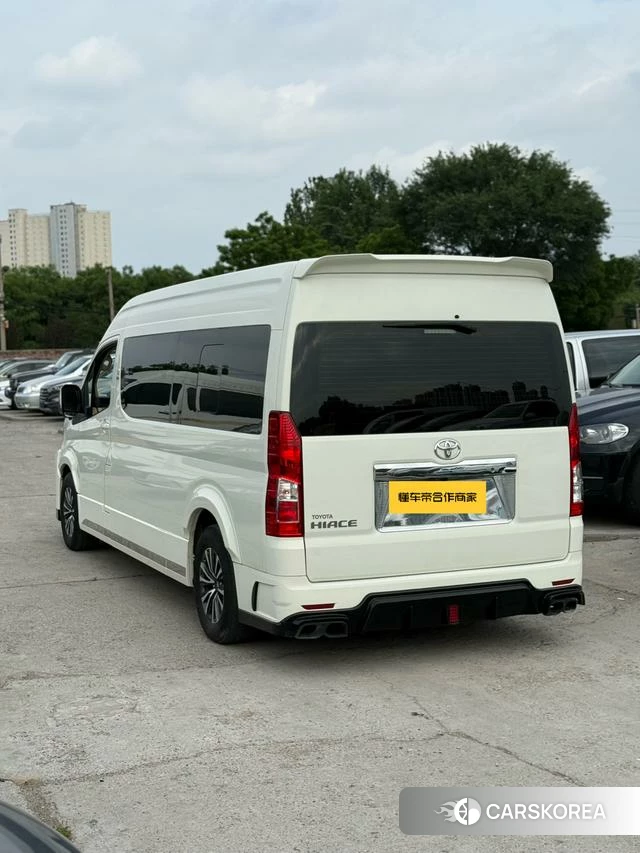 Toyota Hiace id 4353372 из Китая 9