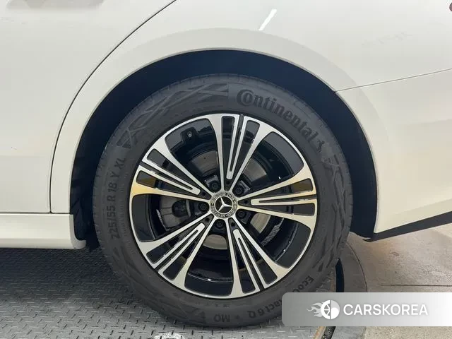 Mercedes-Benz E-Class W214 id 3353344 из Кореи 15