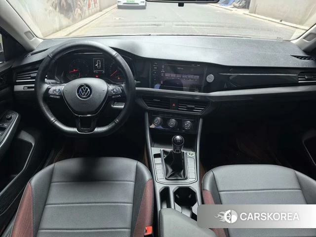 Volkswagen Bora 2021 Шампань из Китая, фото 5