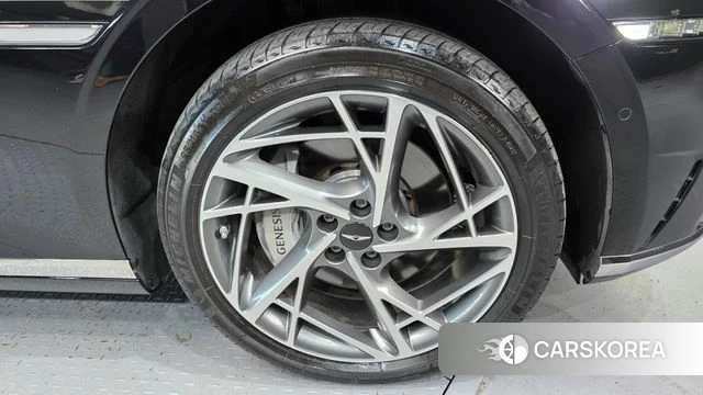 Genesis G90 (RS4) id 3897812 из Кореи 15