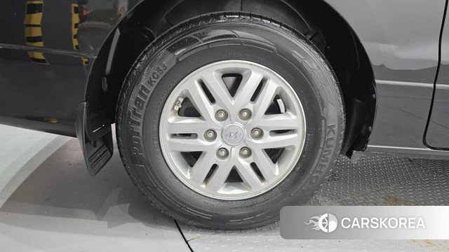 Hyundai The New Grand Starex id 4536496 из Кореи 23