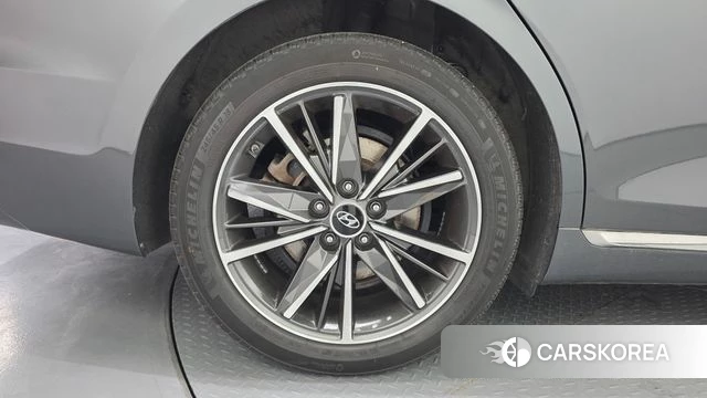 Hyundai The New Grandeur IG id 4682898 из Кореи 26