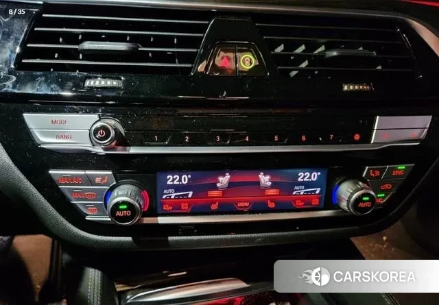 BMW 5 Series (G30) id 3318381 из Кореи 10