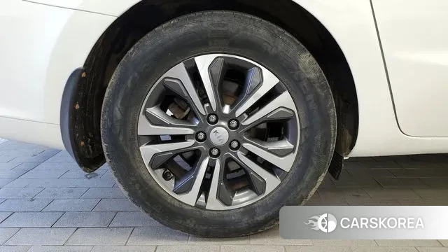 Kia The New Carnival id 3494622 из Кореи 15