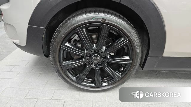 Mini Cooper S Clubman id 4646221 из Кореи 29