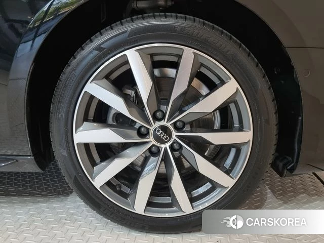 Audi A4 (B9) id 4880117 из Кореи 15