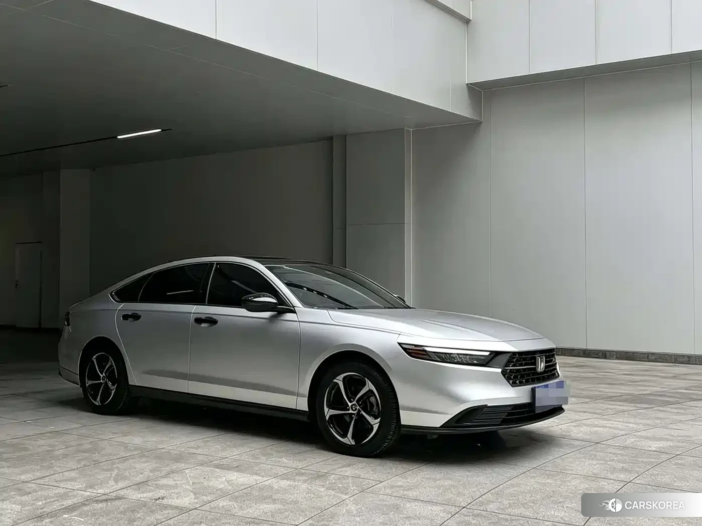Honda Accord 2024 Silver/gray из Китая, фото 5