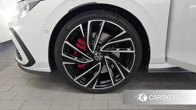 Volkswagen Golf 8th Generation id 4744346 из Кореи 27