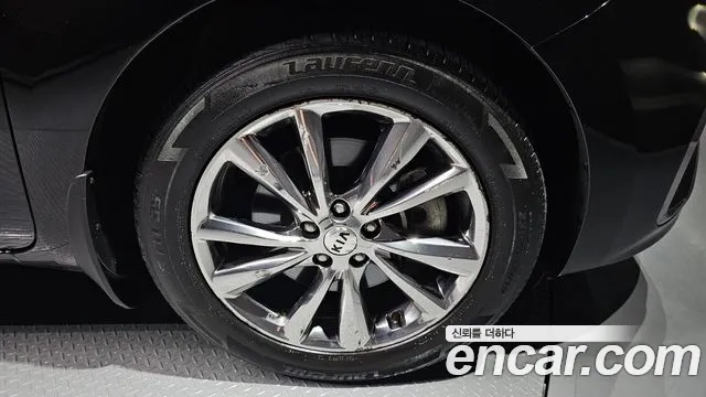 Kia The New Carnival id 2912465 из Кореи 15