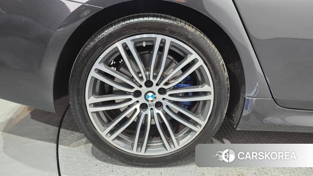 BMW 5 Series (G30) id 4286146 из Кореи 28