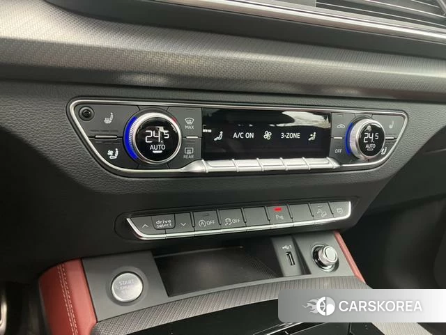 Audi Q5L 2025 Серебристо-серый из Китая, фото 6