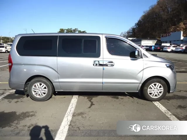 Hyundai The New Grand Starex id 3449510 из Кореи 11