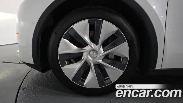 Tesla Model Y id 2880172 из Кореи 15