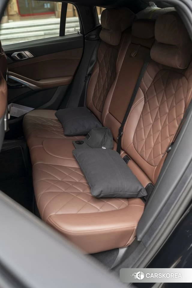 BMW X6 id 4265957 из Китая 12
