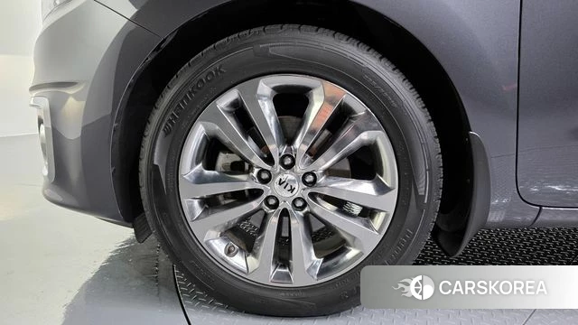 Kia All New Carnival id 4430490 из Кореи 27