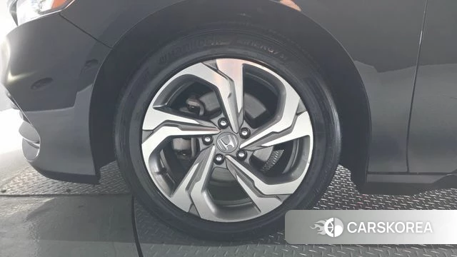 Honda Accord 10th Generation id 4269091 из Кореи 31