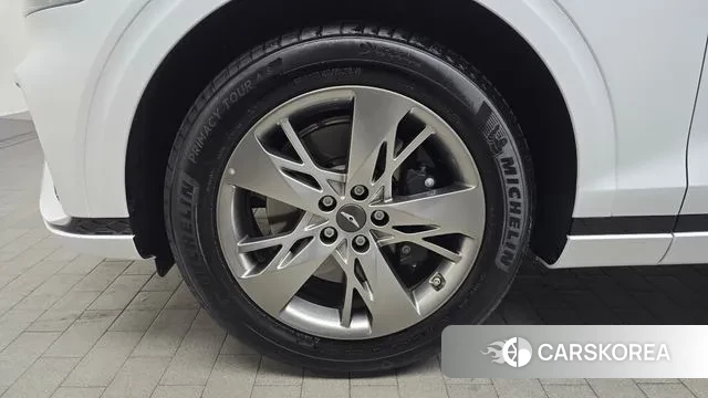 Genesis GV70 id 3457556 из Кореи 15