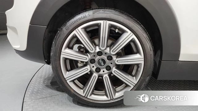 Mini Cooper S Clubman id 4243229 из Кореи 28