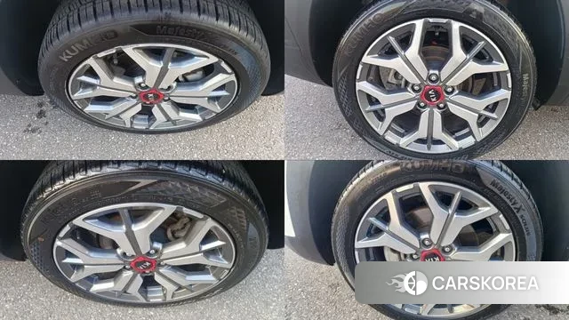 Kia Seltos id 3728168 из Кореи 15