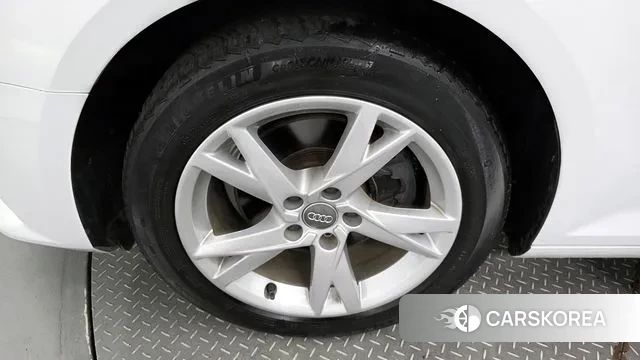 Audi A4 (B9) id 3096061 из Кореи 15