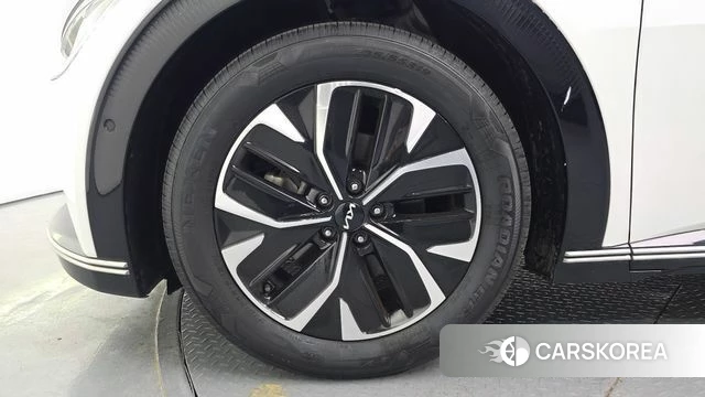 Kia EV6 id 3935521 из Кореи 15