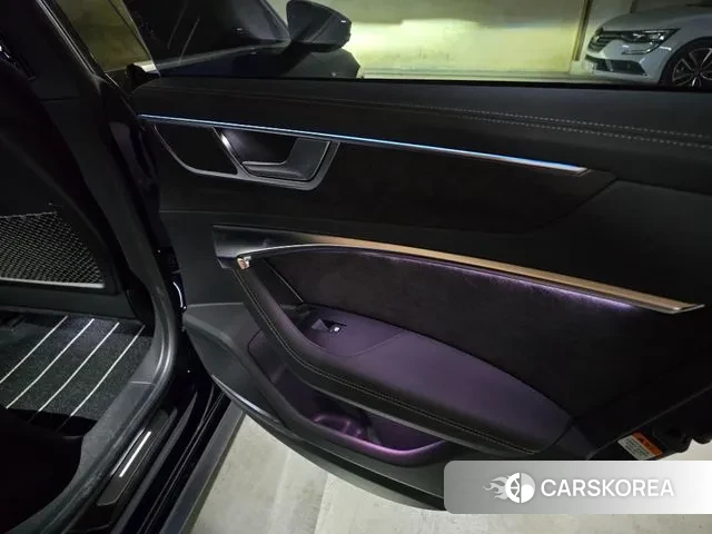 Audi A7 (4K) id 3694933 из Кореи 15