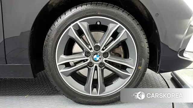 BMW 1 Series (F40) id 3592384 из Кореи 15