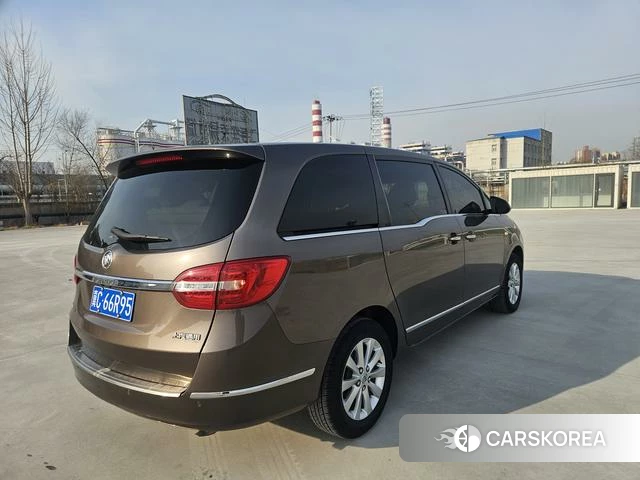 Buick GL8 2018 Коричневый из Китая, фото 5
