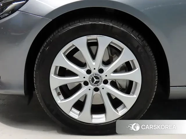 Mercedes-Benz E-Class W213 id 3385389 из Кореи 15