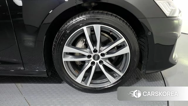 Audi A6 (C8) id 3859083 из Кореи 15