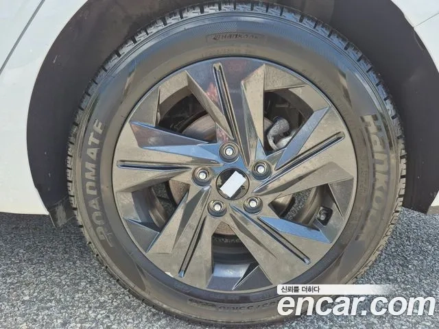 Hyundai Avante (CN7) id 2949805 из Кореи 15