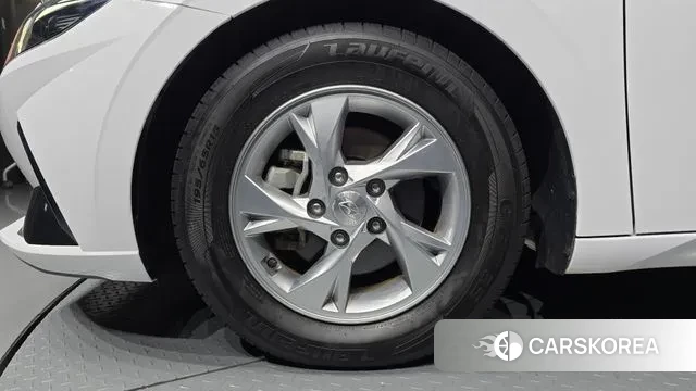 Hyundai Avante (CN7) id 3274223 из Кореи 15