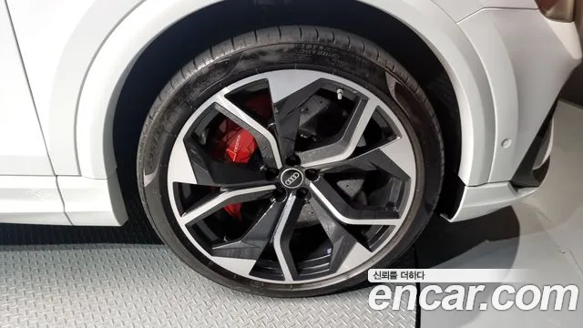 Audi RSQ8 (4M) id 2630718 из Кореи 15