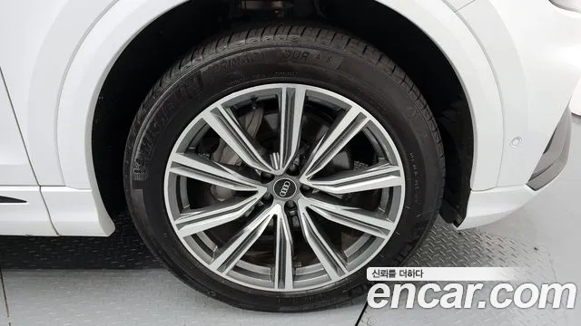 Audi Q8 (4M) id 2838861 из Кореи 15