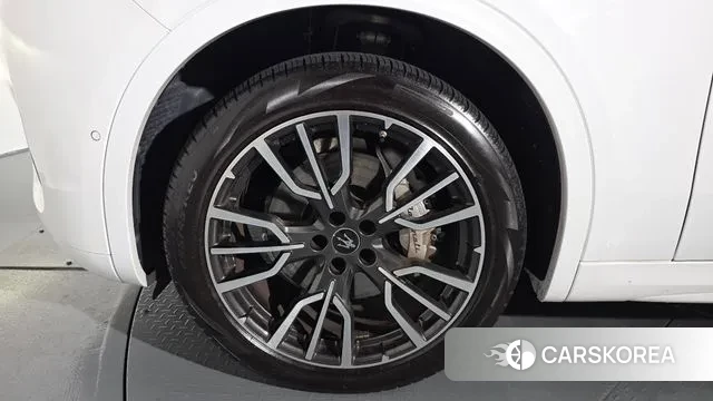 Maserati Grecale id 3191062 из Кореи 15