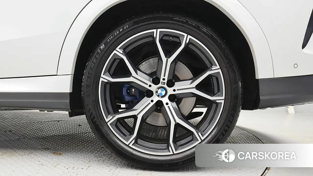 BMW X6 (G06) id 3826628 из Кореи 15