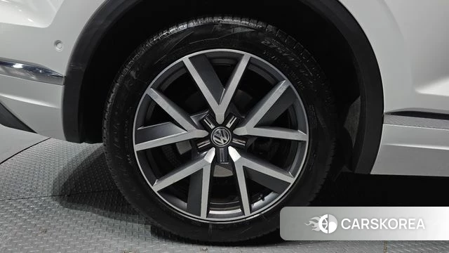 Volkswagen Touareg 3rd generation id 3834052 из Кореи 15