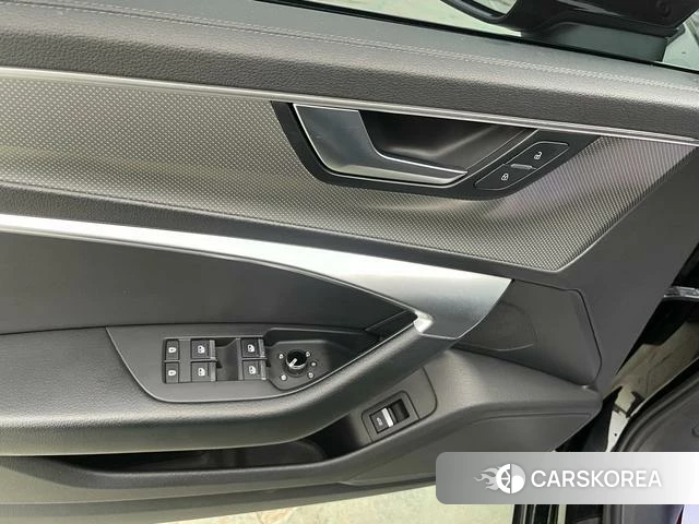 Audi A6L id 4271234 из Китая 10