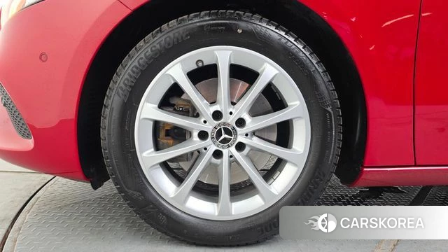 Mercedes-Benz A-Class W177 id 4632745 из Кореи 26