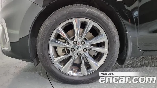 Kia The New Carnival id 2733354 из Кореи 15